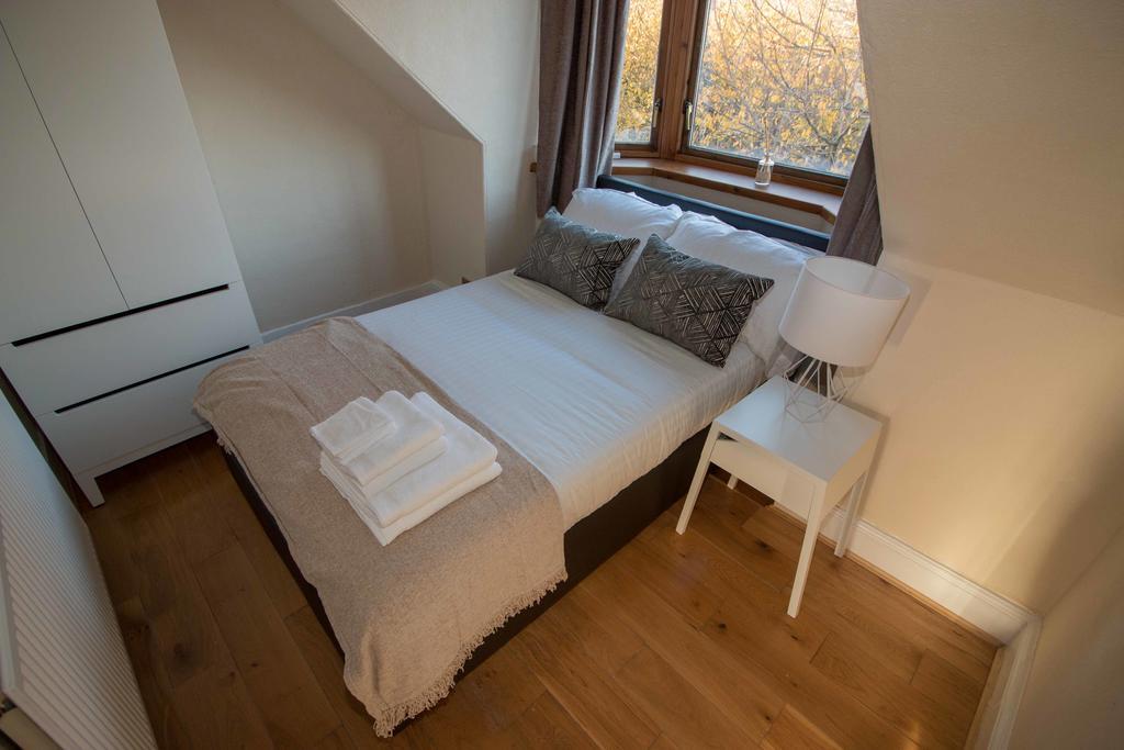 Bright & Airy Two Bed Set In Granite Apartment Aberdeen Ngoại thất bức ảnh